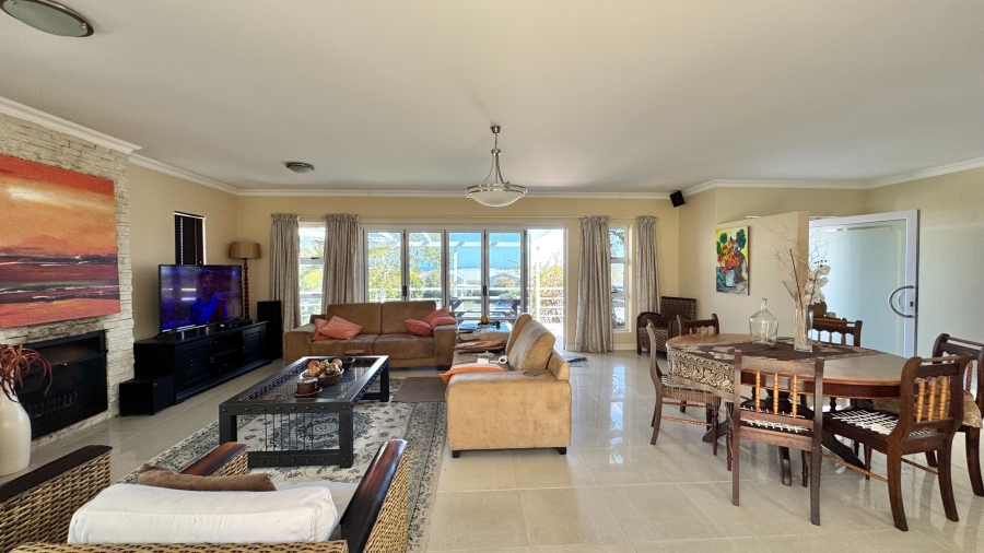 To Let 3 Bedroom Property for Rent in Fernwood Western Cape